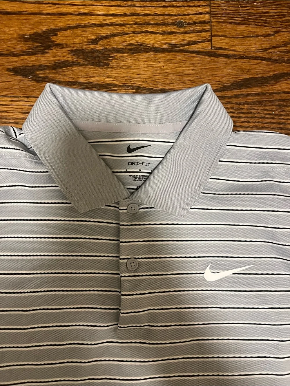 Nike Men’s Light Gray and White Striped Polo